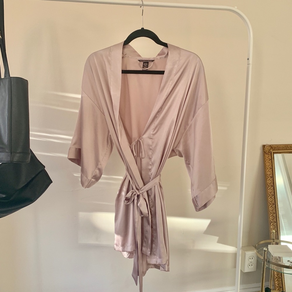 Victoria secret dust pink satin kimono XS